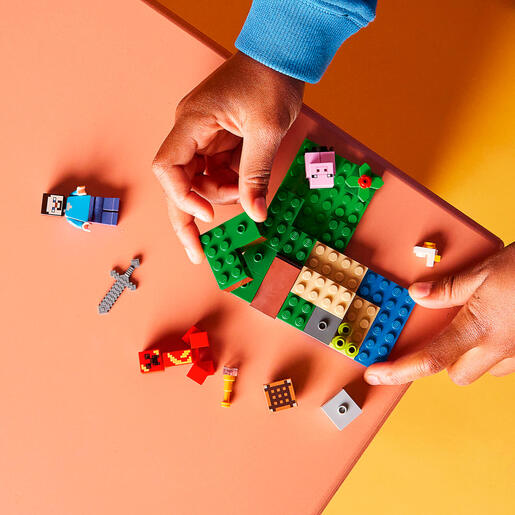 LEGO 21177 LEGO Minecraft Zasjeda Creepera