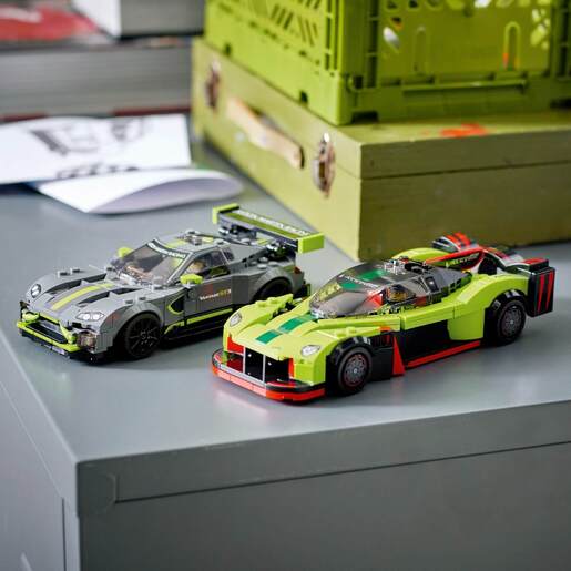 LEGO 76910 LEGO Speed Champions Aston Martin Valkyrie AMR Pro i Aston Martin Vantage GT3