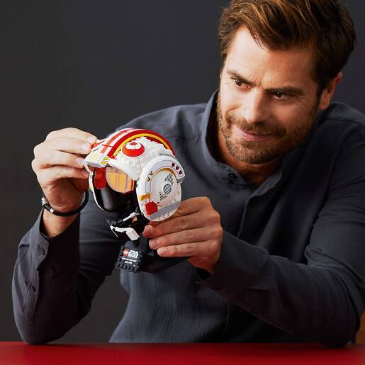 LEGO 75327 LEGO STAR WARS Kaciga Lukea Skywalkera