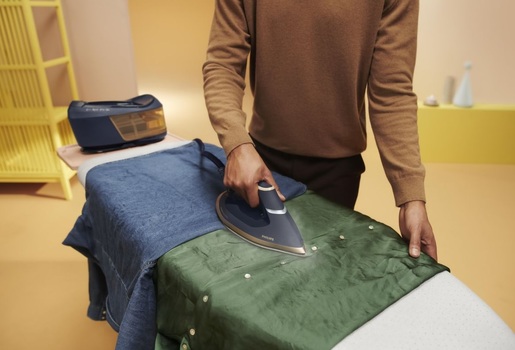 PHILIPS parna stanica PSG6066/20 2400 W, 8 bara