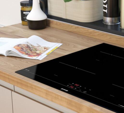 Gorenje set BO6737E02BG + IT40SC