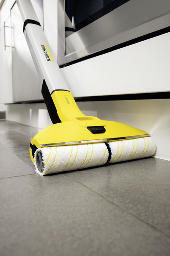 KARCHER čistač podova EWM 2