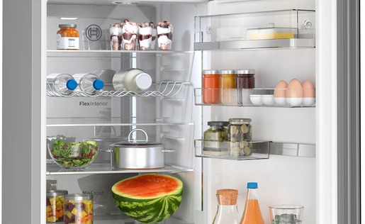 Bosch frižider KGN39LBCF