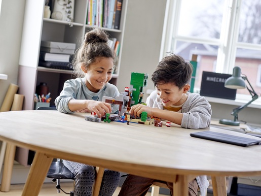 LEGO Minecraft Rudnik Creepera 21155