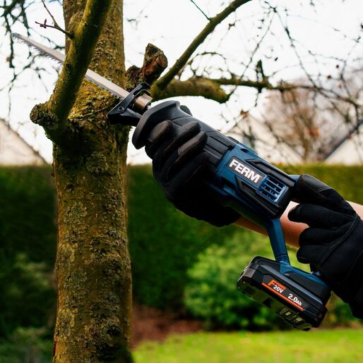 Ferm akumulatorska sabljasta pila RSM1020 / 20V / SOLO