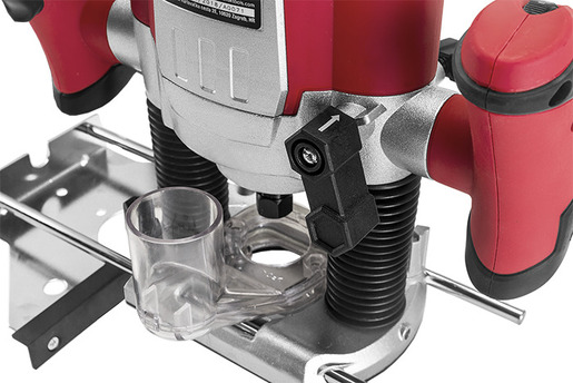 Praktik Tools Q LINE glodalica 1200w - PTQ055