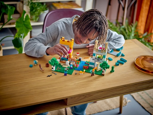 LEGO 21249 LEGO Minecraft Crafting Box 4.0