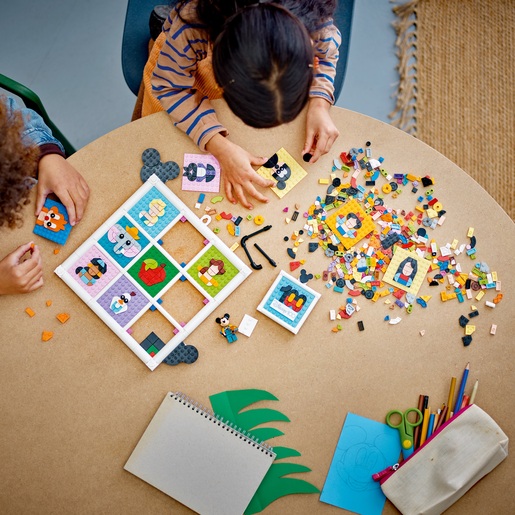 LEGO 43221 LEGO Disney Princess 100 godina Disneyjevih animacija