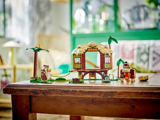 LEGO 71424 LEGO Super Mario Kućica na drvetu Donkeyja Konga – proširena staza