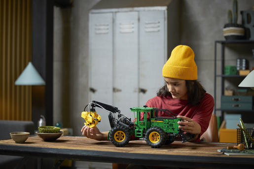 LEGO 42157 LEGO Technic Skider John Deere 984L-II