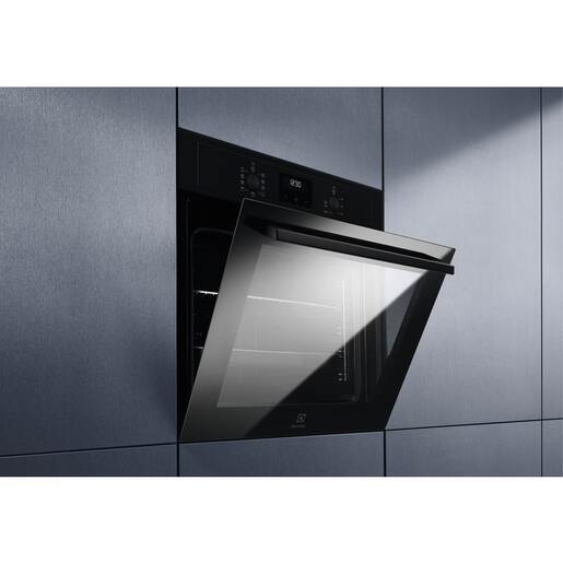 Electrolux pećnica EOF3H40TH
