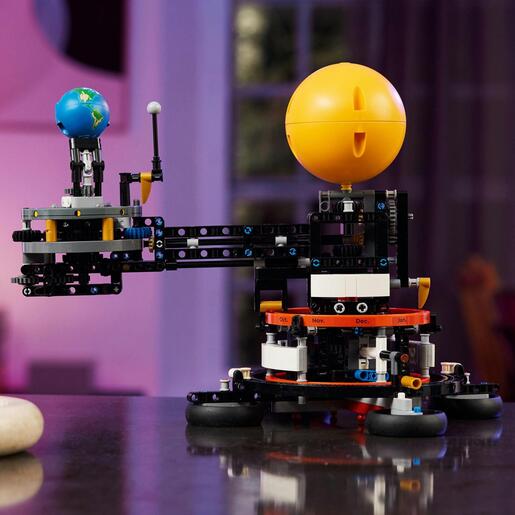 LEGO Planet Zemlja i Mjesec u orbiti 42179