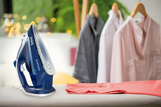 TEFAL pegla na paru FV5770E0 2700W