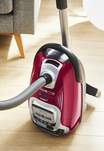 ROWENTA usisivač RO7473BA SILENCE FORCE s vrećicom