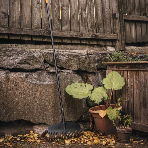 Fiskars grablje Solid M 600 g / 1063090 - 76486