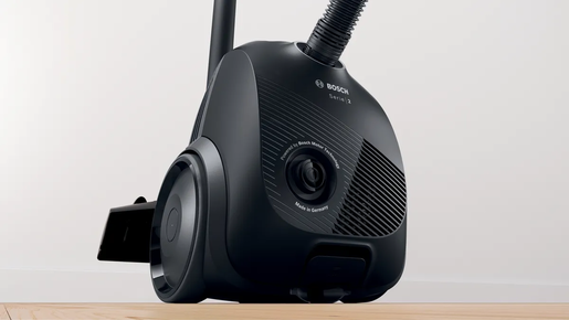 BOSCH usisivač BGBS2LB1 s vrećicom; 600 W