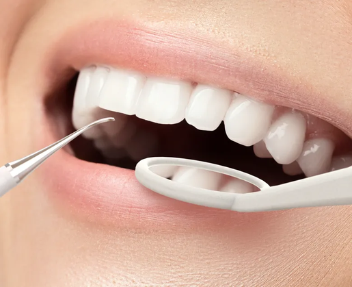 AENO Sonic električna četkica DB8: bijela, 3 moda, 3 glave + 1 pribor za čišćenje, 1 ogledalce,  30000 rpm, 100 dana bez punjenja; IPX7