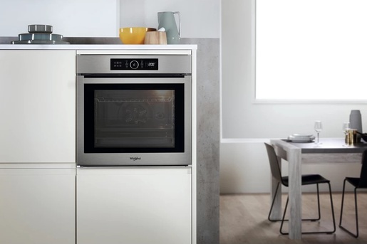 Whirlpool pećnica AKZ9 6270 IX