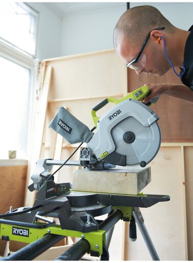 RYOBI potezna pila EMS254L, 2000W, 254mm, laser