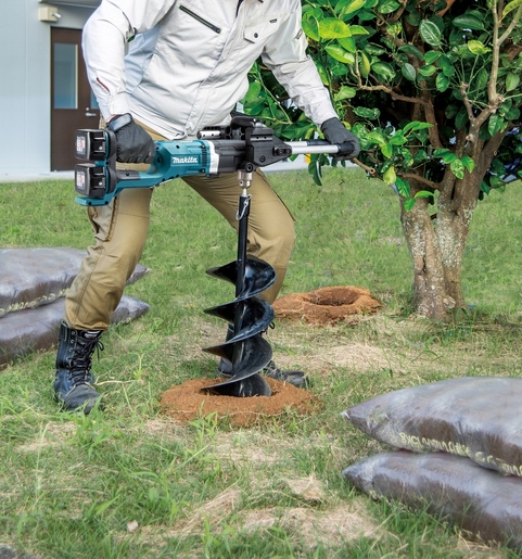 MAKITA akumulatorski bušač za zemlju DDG460ZX7 (18+18V, Li-ion, 150/200mm, BL, bez baterije)