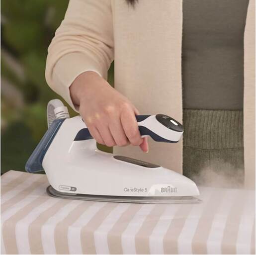 BRAUN parna stanica IS 5245 BL CareStyle 5, 2400 W, 7 bara