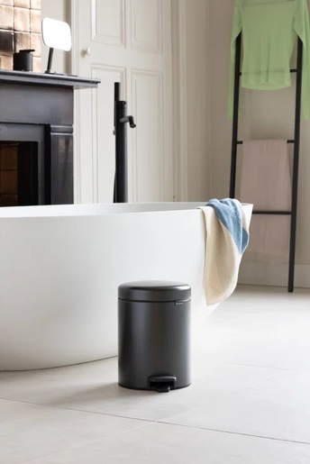 Brabantia Newicon Pedal kanta za smeće 5l, siva 126284, Mineralni premaz