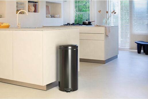 Brabantia Newicon Pedal kanta za smeće 30l, mat crna 114540