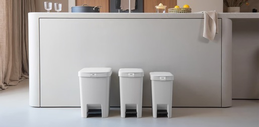 Brabantia Stepup Pedal kanta za smeće 16l, svijetlo siva 800221