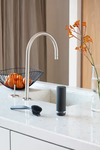 Brabantia SinkStyle dozator deterdženta, tamnosivi 228049