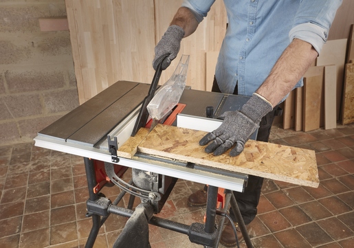 Black & Decker stolna ubodna pila 1800W, 254mm - BES720