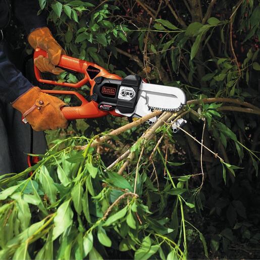 Black & Decker pila aligator za grane 550 W