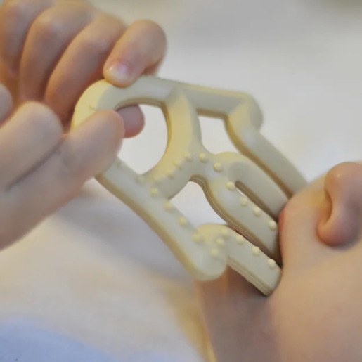 Minikoioi glodalica ruka / žuta