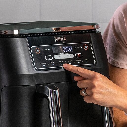 NINJA friteza AF300EU Foodi Dual Zone vrući zrak: 2400 W, 2 posude, kapacitet 7.6 L, 6 programa