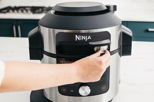 NINJA multicooker OL750EU Foodi 14-u-1 SmartLid: 1760 W; kapacitet 7.5 L