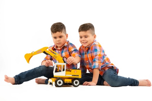 Bruder rovokopač 2426