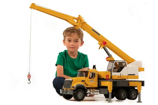 Bruder MACK kamion s dizalicom 2818