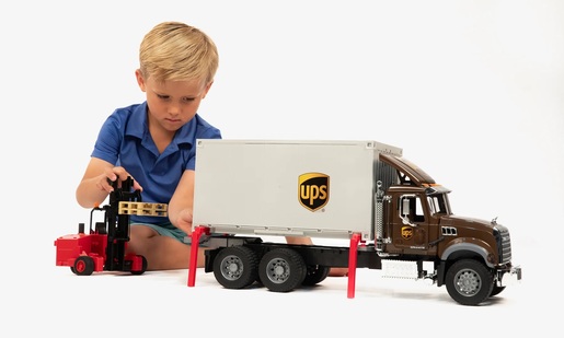 Bruder MACK kamion 2828