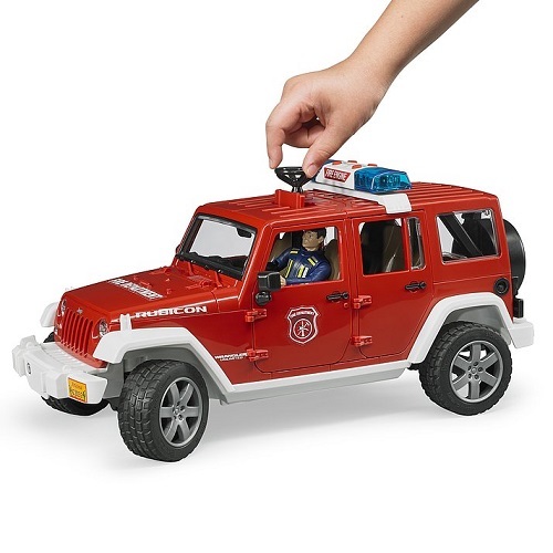 Bruder vatrogasno vozilo s vatrogascem 2528