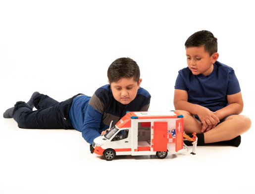 Bruder MB Sprinter ambulantno vozilo s vozačem 2676