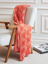 GUESS kašmir deka 130x170cm / Peony narandžasta