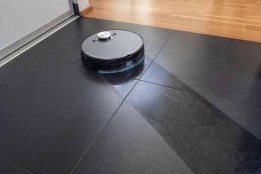 HISENSE robotski usisivač RVCL144ABEVO, usisna snaga 8000 Pa, usisavanje i brisanje, vrijeme rada do 150 min., crni