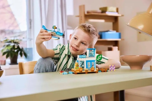 LEGO Animal Crossing Poletite s Dodo Airlines 77051