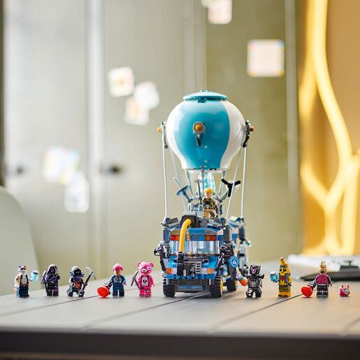 LEGO® Fortnite Battle Bus 77073