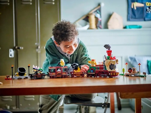 LEGO Super Mario Bowserov brzi vlak 71437