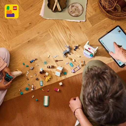 LEGO® Disney Princess Anina pustolovina na saonicama 43256