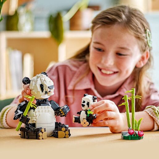 LEGO® Creator Divlje životinje: obitelj panda 31165