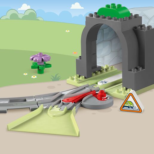 LEGO® DUPLO Town Proširenja: željeznički tunel i tračnice 10425