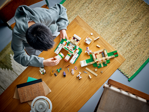 LEGO Minecraft Tvrđava željeznog golema 21250