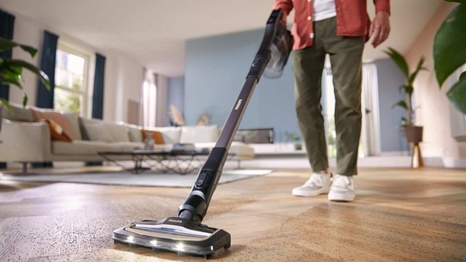 PHILIPS štapni usisivač XW9463\11 AquaTrio Cordless Serija 9000; 25,2 V; vrijeme rada do 58 min.