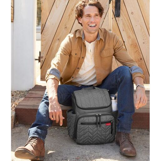 SKIP HOP Torba/ruksak za mamu Forma Sivi